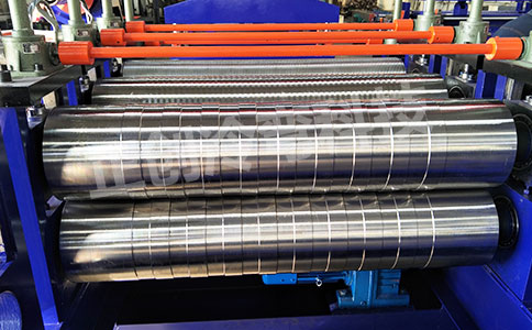 PU發泡板成型機設備