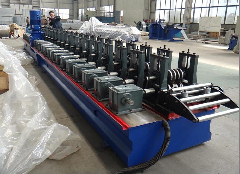 光伏支架設備的材料選擇與比較 光伏支架設備的材料選擇與比較